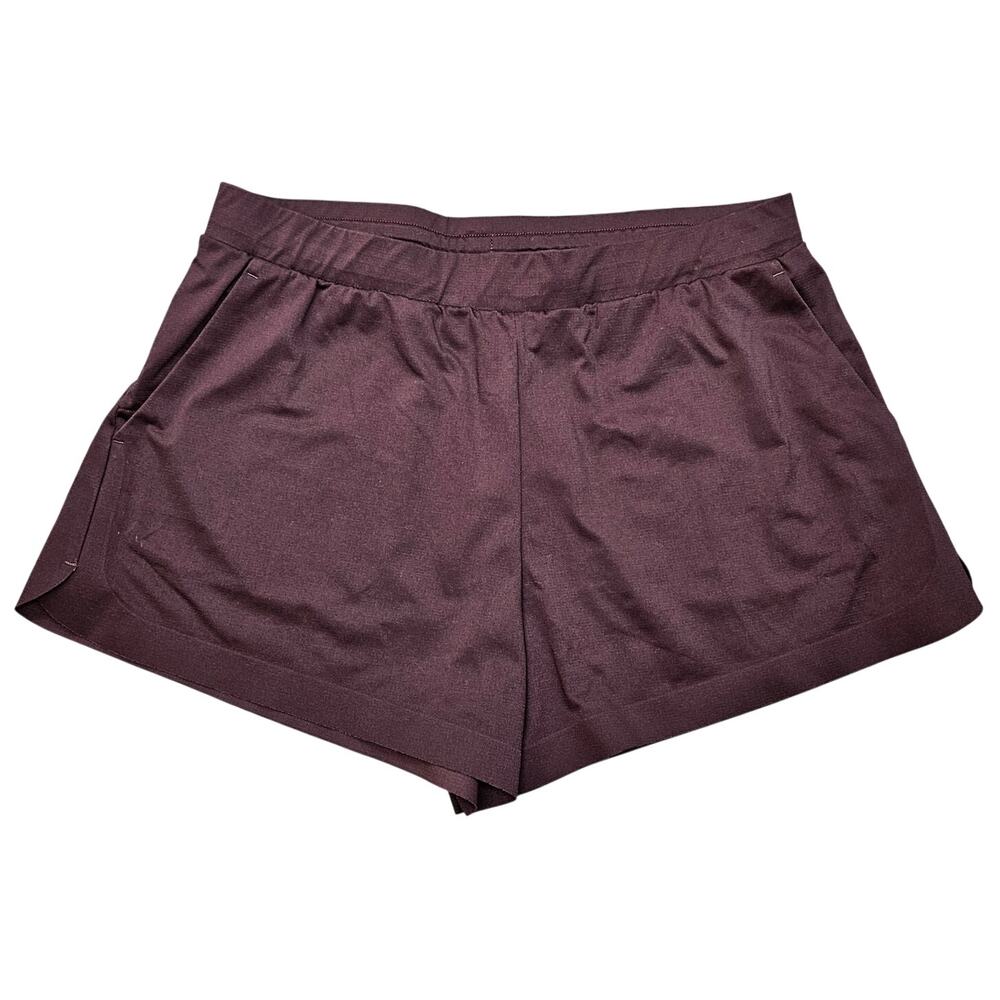 UNIQLO ULTRA STRETCH ACTIVE SHORTS – WOMEN’S M – WINE – DRY QUICK‑DRY FABRIC